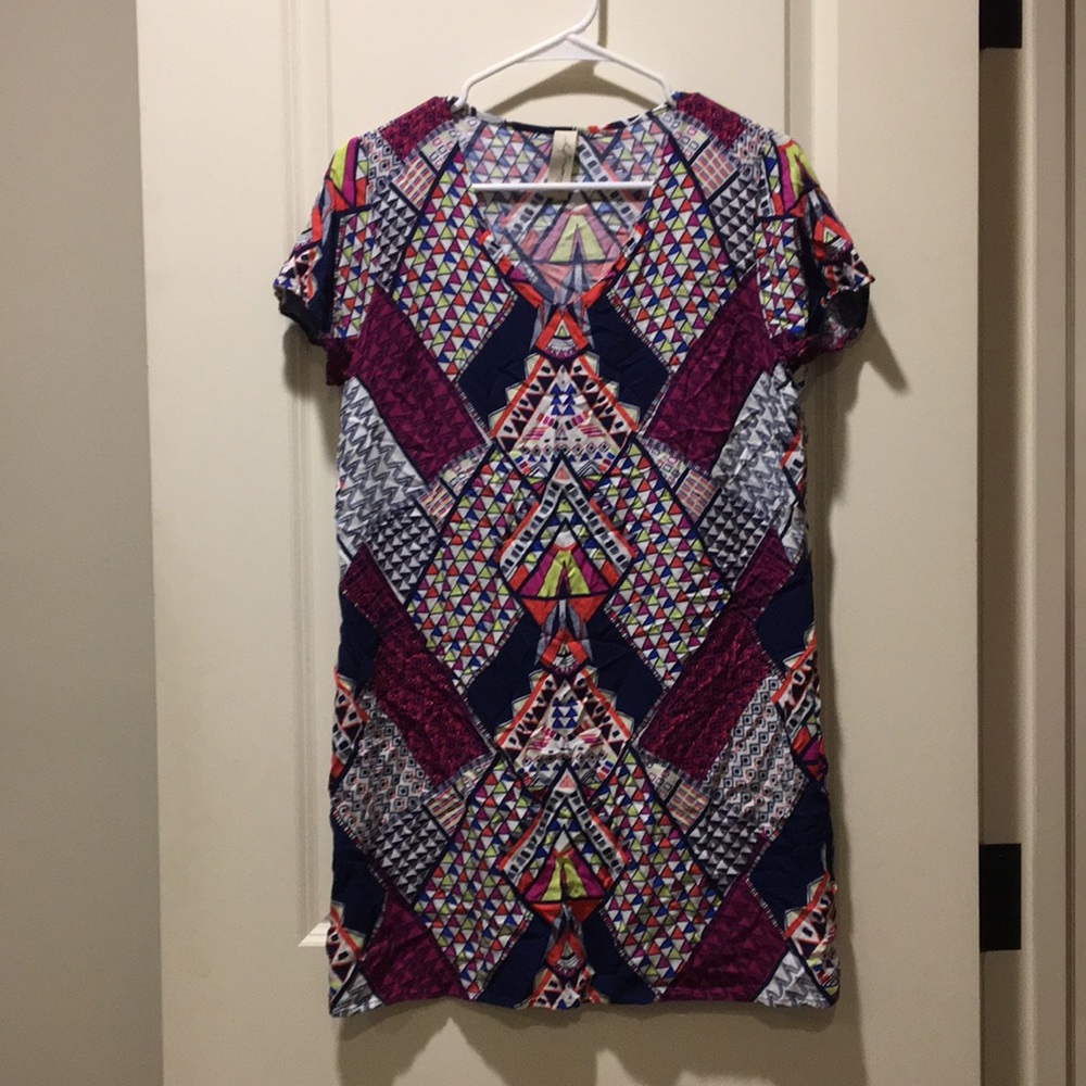Allison Joy womens Geometric/Aztec Print short sleeves Dress 100% Rayon size M